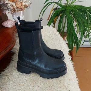 Chunky Steve madden boots